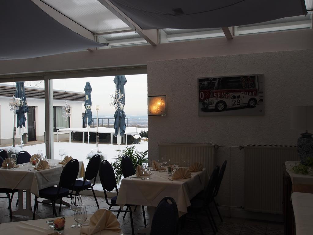 Hotel Restaurant Margaretenhof Überherrn Zewnętrze zdjęcie